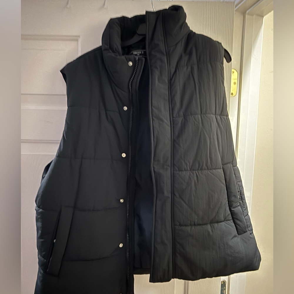 Forever 21 Men's Black Quilted Jacket